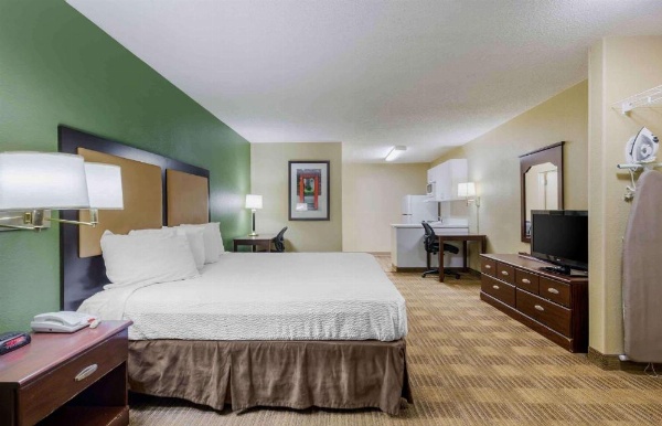 Extended Stay America Suites - Fayetteville - Owen Dr. image 16