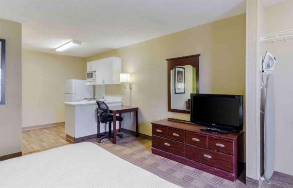 Extended Stay America Suites - Fayetteville - Owen Dr. image 18